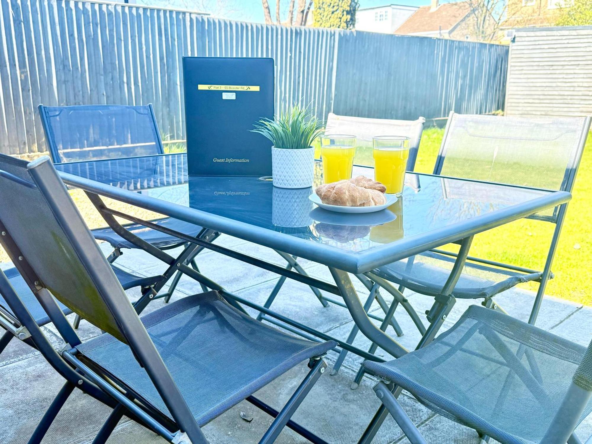 Evergreen Lodge - Two Bed Lux Flat - Parking, Garden, Patio, Wifi, Netflix - Close To Blenheim Palace & Oxford - F3 基德灵顿 外观 照片